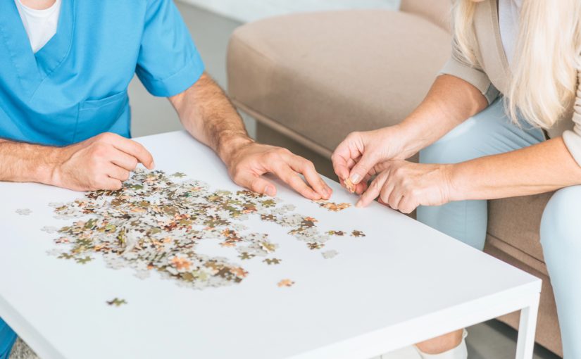 Domy Seniora – Bezpieczne Miejsce dla Starszych Osób i Wsparcie dla Bliskich Osób.